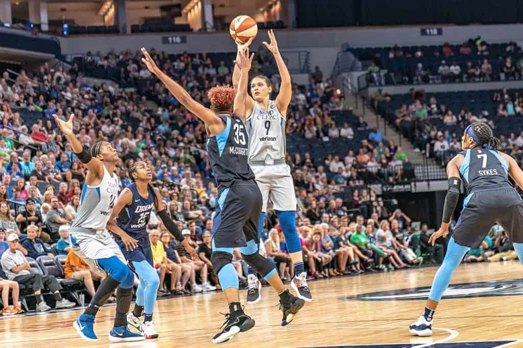 WNBA Lynx vs Dream